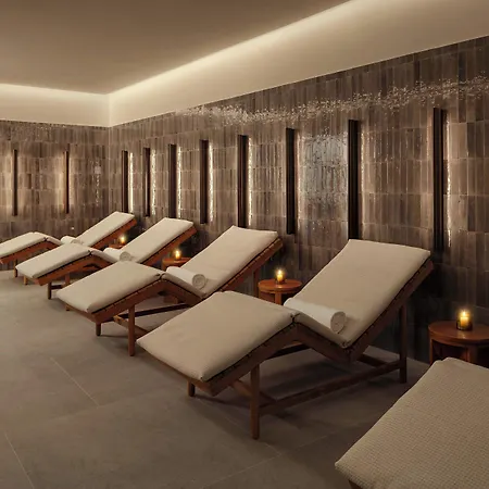 The Edition Hotel 5*